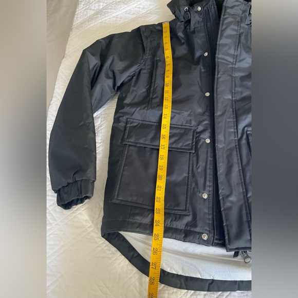 Boys black medium admiral winter coat. - Picture 6 of 9